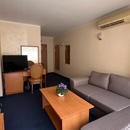 Central Plaza Hotel Sofia Exteriör bild