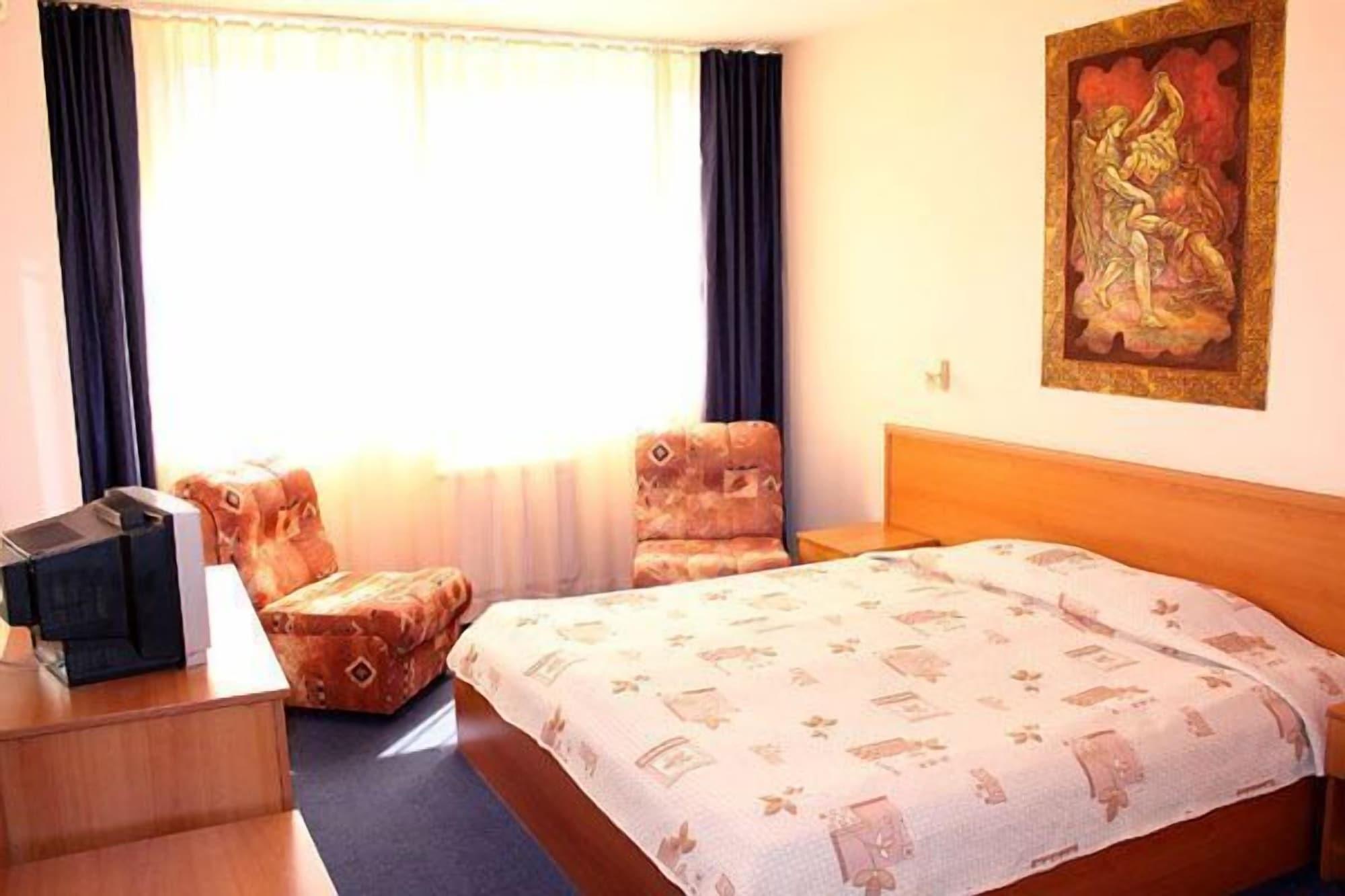 Central Plaza Hotel Sofia Exteriör bild